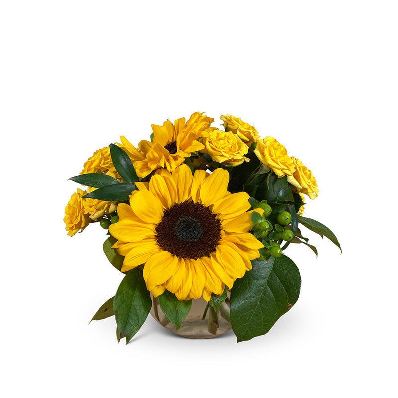 What to Buy Instead of a Candle: Flowers as the Perfect Housewarming Gift