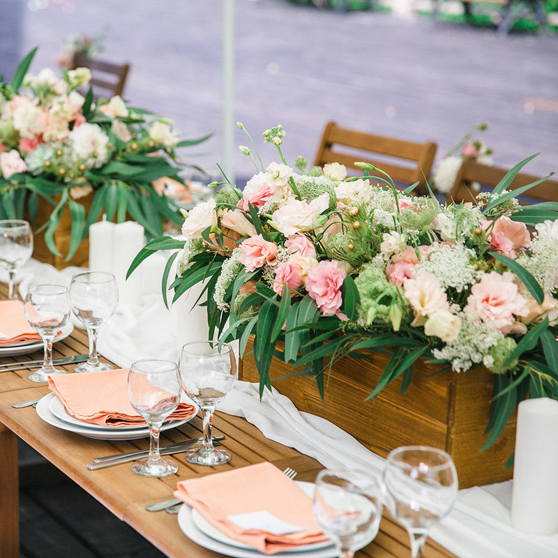 how to use flowers at your wedding